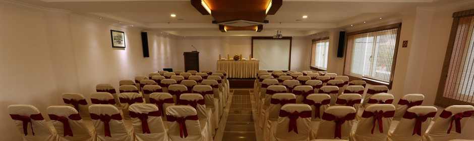 Banquet and conference halls at hotel pearl royal in thodupuzha,Idukki